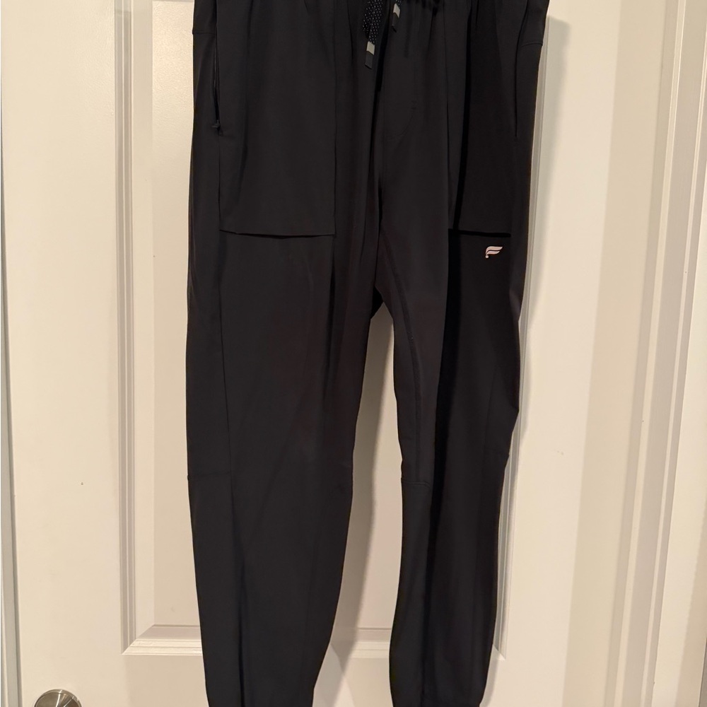 Fabletics Men's Charcoal Joggers